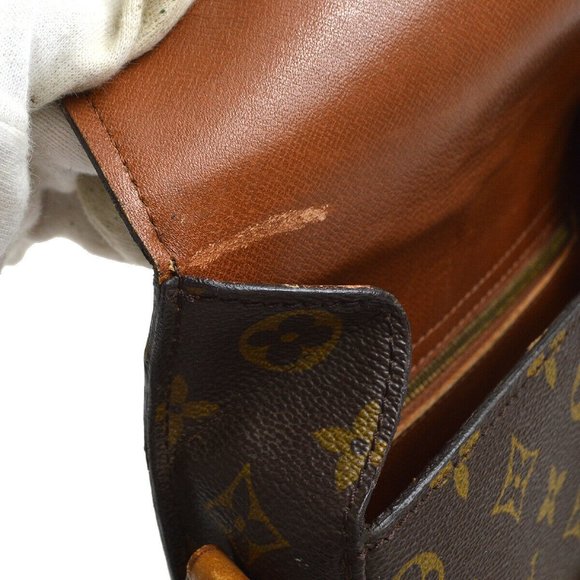 LOUIS VUITTON SAINT CLOUD MM SHOULDER BAG - Picture 9 of 13